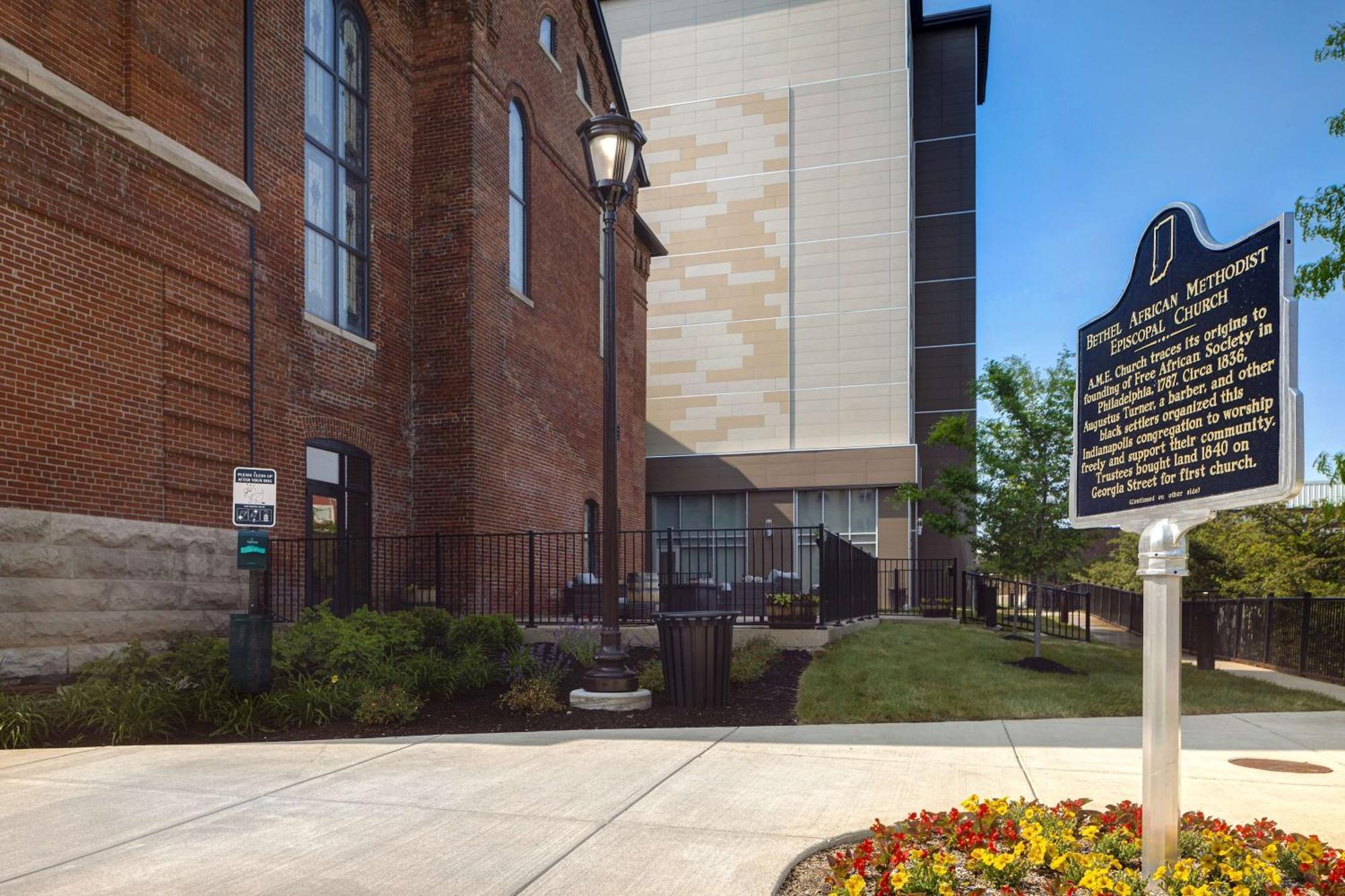 Homewood Suites By Hilton Indianapolis Downtown Iupui מראה חיצוני תמונה