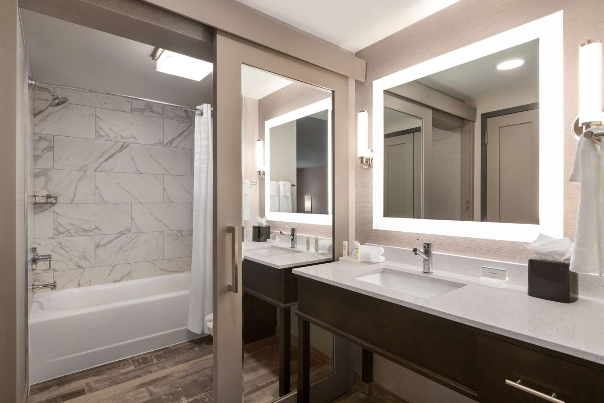 Homewood Suites By Hilton Indianapolis Downtown Iupui מראה חיצוני תמונה